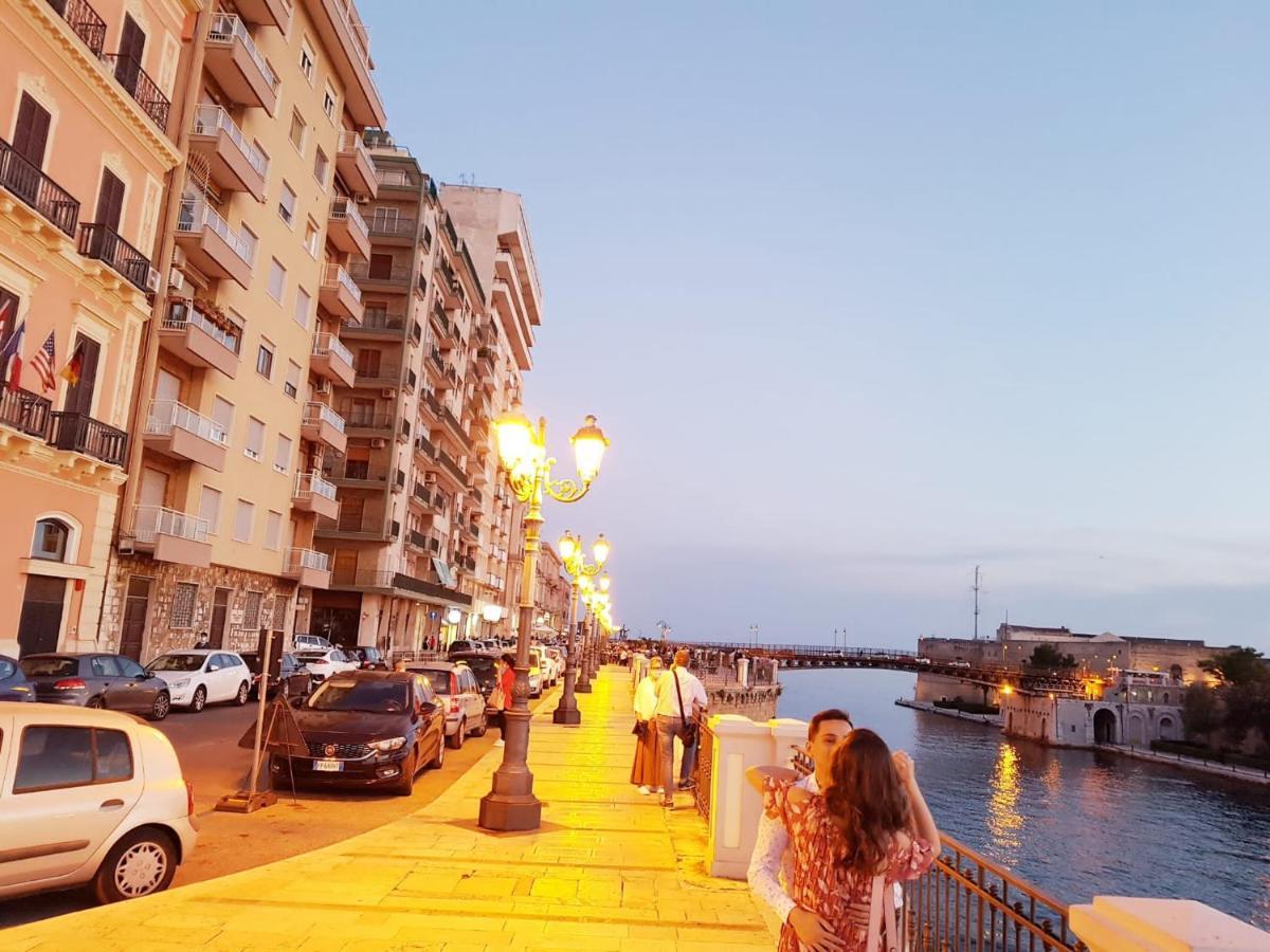 Philos - Appartements&Rooms Tarento Exterior foto