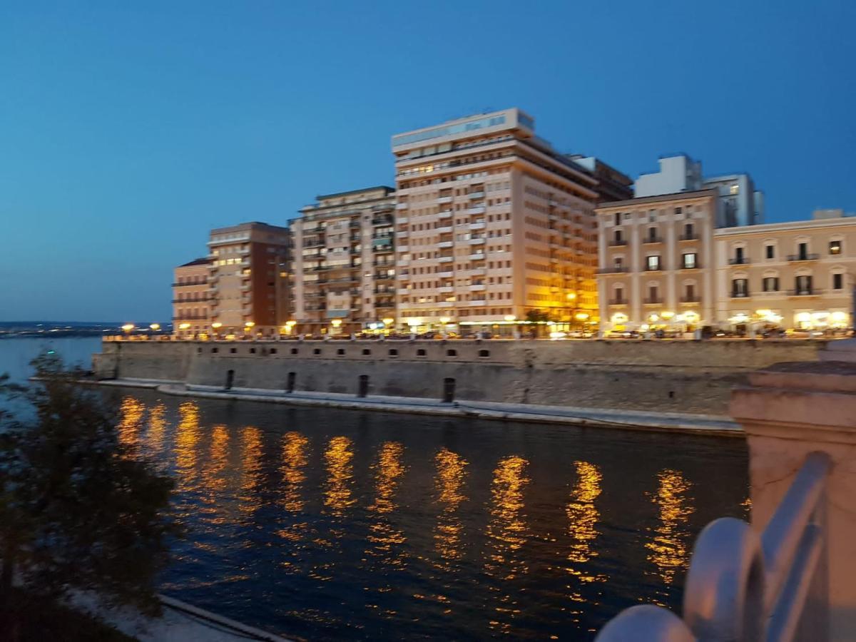 Philos - Appartements&Rooms Tarento Exterior foto